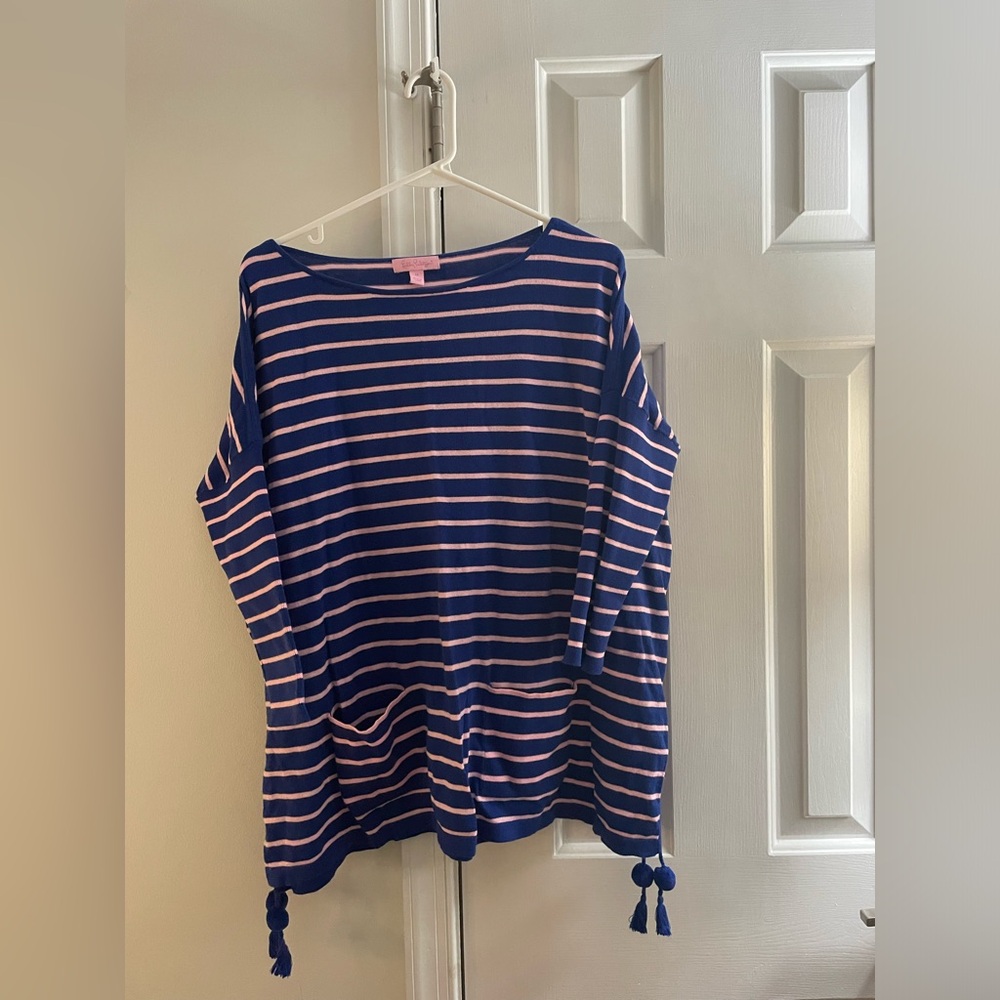 ECU Lilly Pulitzer Sweater With Pockets Size Medium